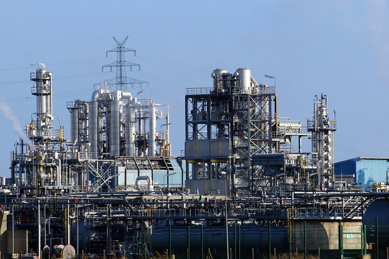 rischio-industriale-pixabay-industry-525119-0.jpg
